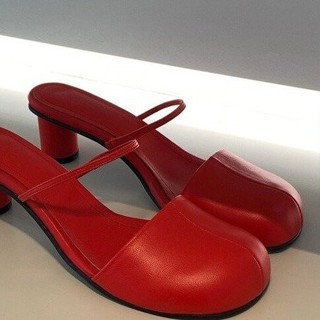 รองเท้าส้นสูงผู้หญิงขนาดใหญ่ ส้นกลม ส้นหนา ยาง สวมใส่ได้ (6-…