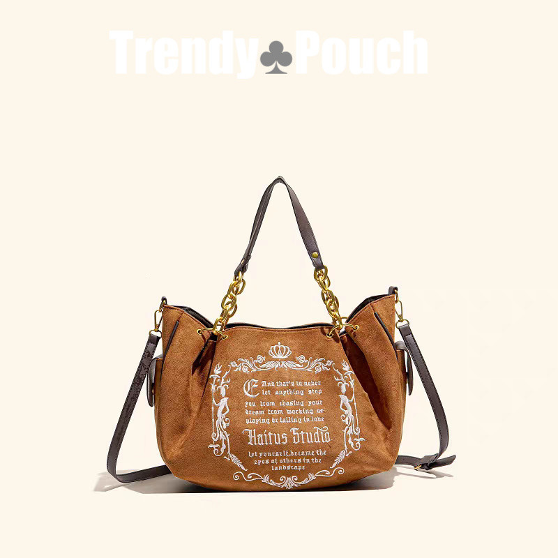 Trendy POUCH ความจุสูง ย้อนยุค กระเป๋าโท้ท วรรณกรรมและศิลปะ โซ่กอธิค แฟชั่น นุ่ม กระเป๋าฟักทอง