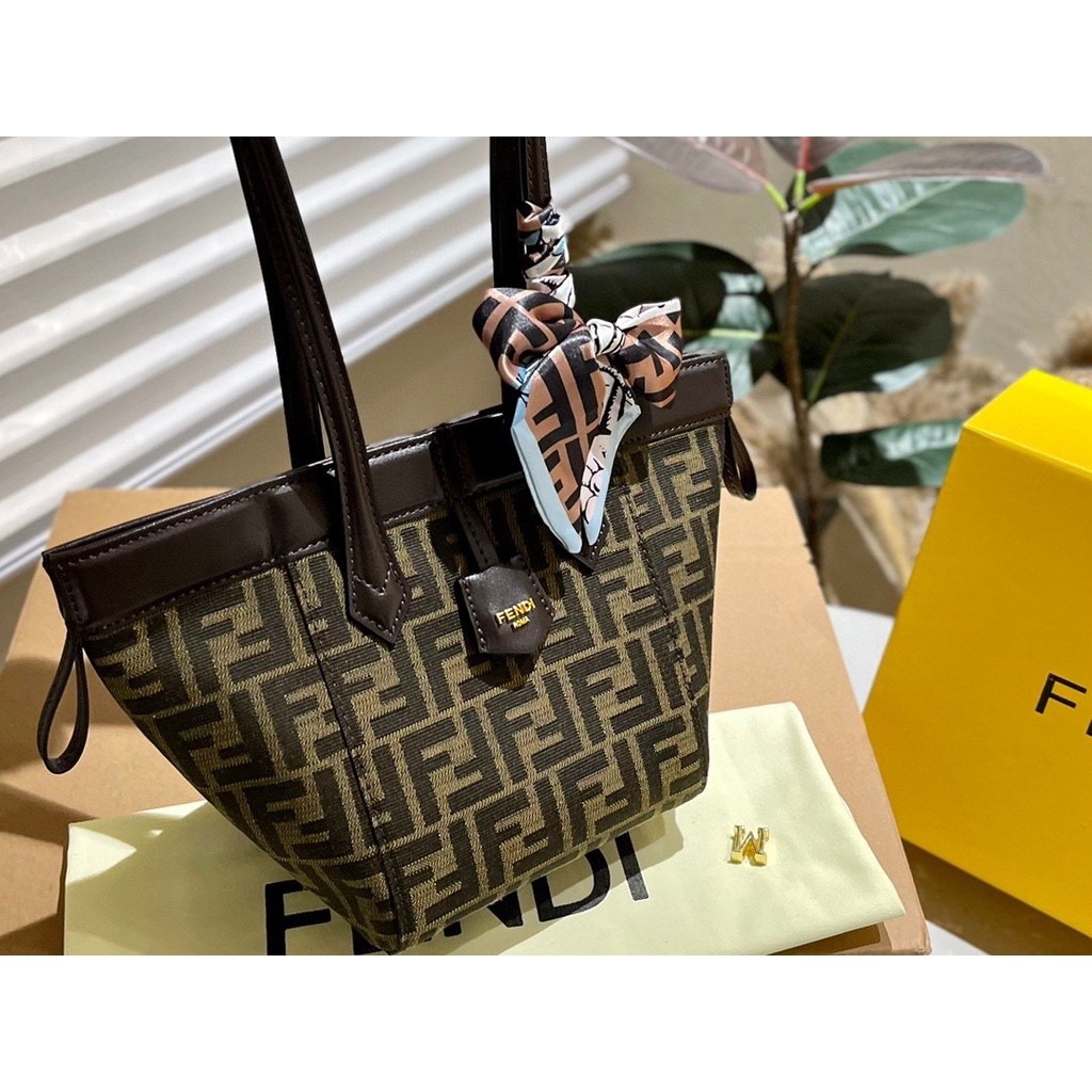 F- Folding Origami Classic Womens FF Underarm Bag () lady bag