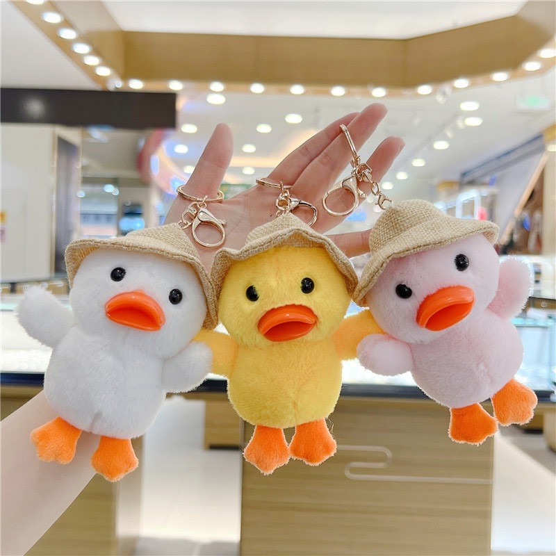 พวงกุญแจเป็ดน่ารัก - ตุ๊กตาขนปุยสำหรับตกแต่งแบบเก๋