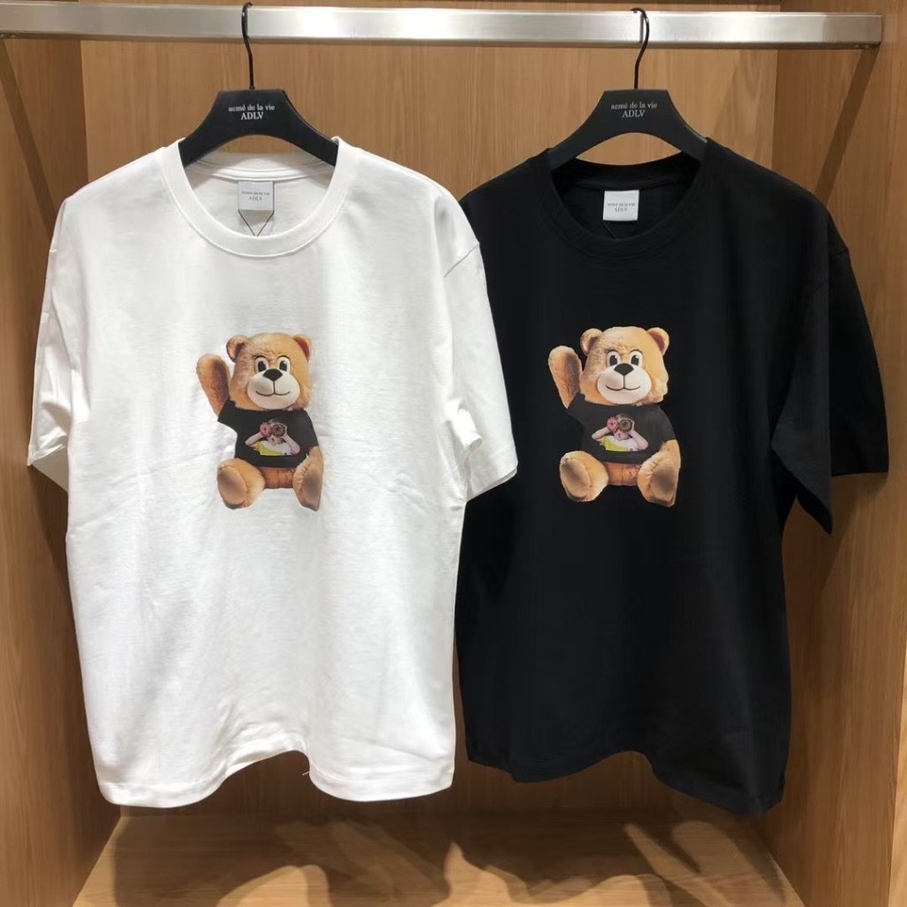 2025 ใหม่ Acme de Ia vie AdIv AC BEAR BABY FACE PRINT เสื้อยืด Unisex SHORT SLEEVE