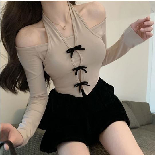 WILLSHA - ZRX SEXY BODYCON TOP / KEZIA TOP COQUETTE KNIT / Simple Outfit อินเทรนด์ / Modern Sabrina 