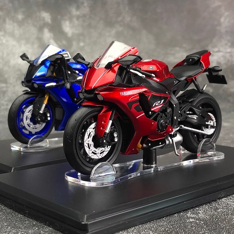 CM Model 1: 18 YAMAHA YAMAHA R1 Motorcycle Locomotive Alloy Car Model