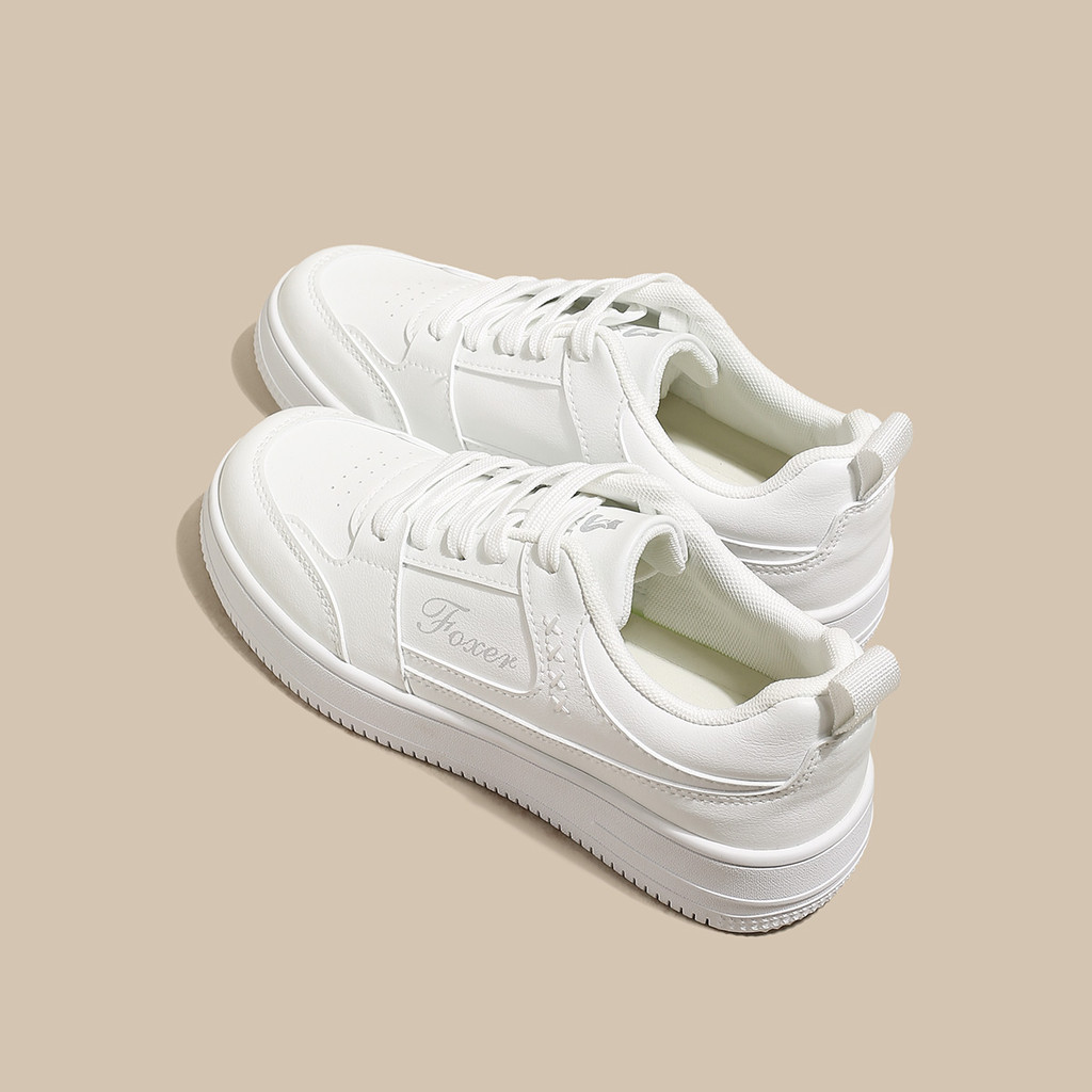 FOXER รองเท้าผ้าใบแฟชั่นแบนเพิ่มความสูงสบายรองเท้าลําลองน้ําหนักเบารองเท้าผ้าใบสุภาพสตรีสีขาว