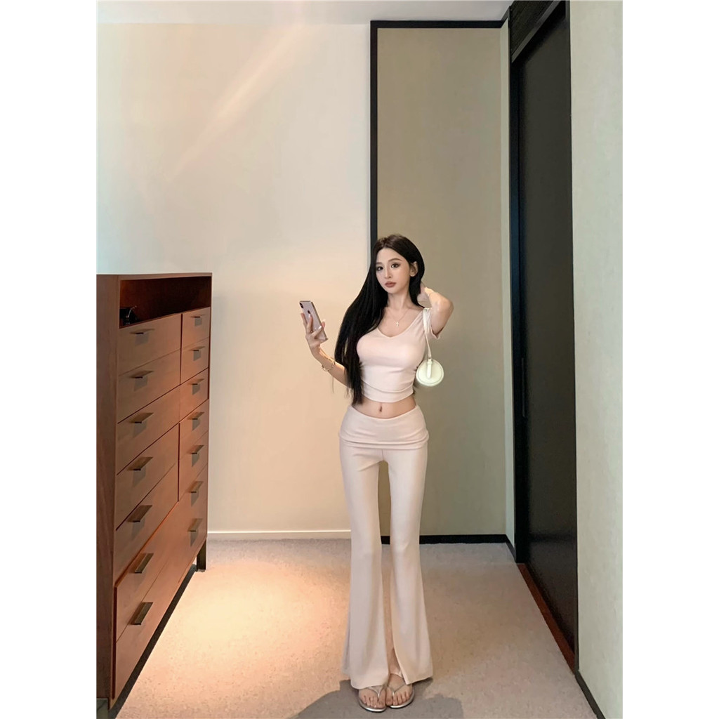 Liasynn (ชุด Top+กางเกง/ชุด 2 ชิ้น) เสื้อยืดแขนสั้นเอวแคบทรงเข้ารูปผู้หญิงกางเกงบานเอวต่ําชุดสองชิ้น