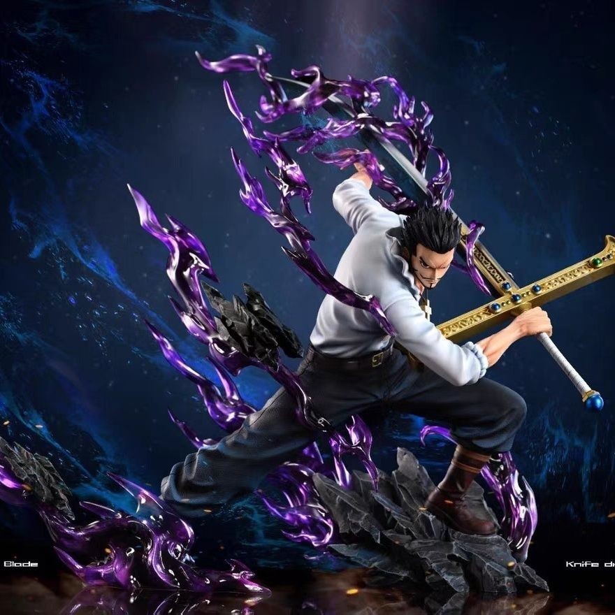 ฟิกเกอร์อนิเมะ Tianhui Eagle Eye ขนาด 30 ซม. Mihawk Eagle Eye ของขวัญตกแต่ง