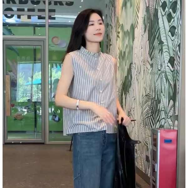 สายเดี่ยวลูกไม้สาวอวบ เสื้อสายเดี่ยวลูกไม้ ลูกไม้เชื้อรา, ปกยืน, แขนกุดลายทาง, เคียงบ่าถึงไหล่, เสื้อกั๊ก, ฤดูใบไม้ร่วงและฤดูหนาวของผู้หญิง, เสื้อชั้นใน, เสื้อเชิ้ตและเสื้อ