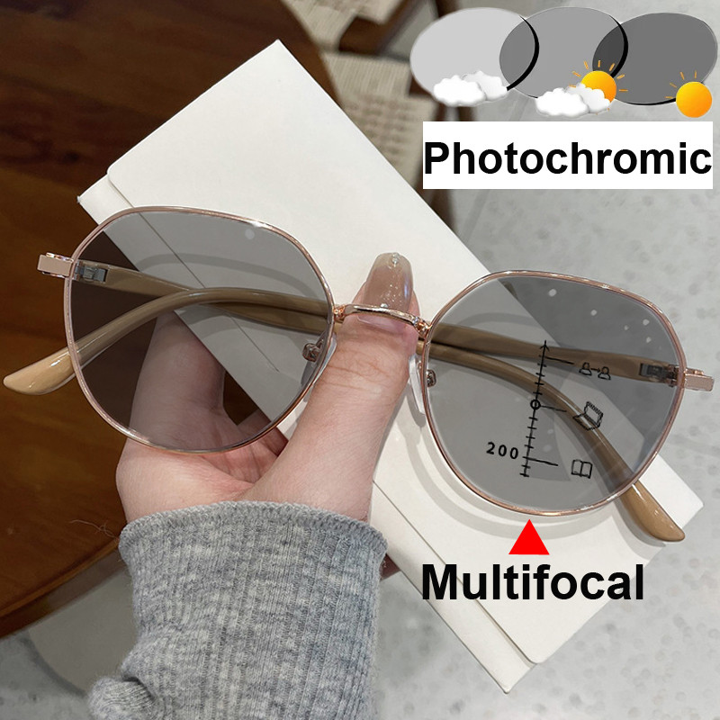 Progressive Photochromic Multifocal Far Sighting Glasses Anti Blue Light แว่นกันแดดกลางแจ้งสำหรับการดูใกล้และไกล