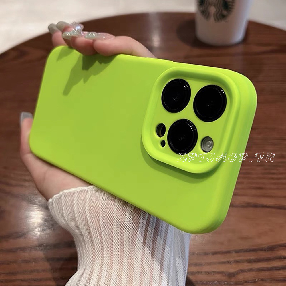 เรืองแสงสีเขียวซิลิโคนเหลวเลนส์ที่ถูกต้องปกป้องเคสโทรศัพท์สําหรับiphone 16 Pro Max 16 Plus 15 Pro Max 14 13 12 11 Pro Maxปลอกกันกระแทก