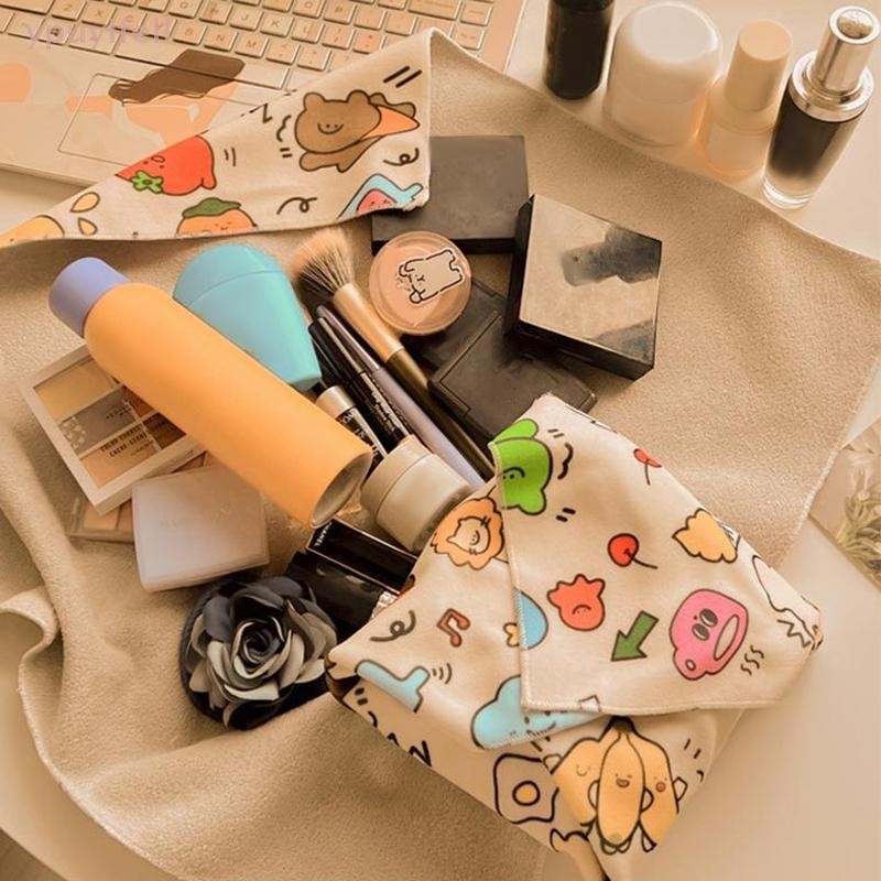 [YPU] Magic Sketch Chain Fan Self-adhesive Magic Cloth Lazy Make Up Storage Bag Portable Cosmetic Organizer Magic Cloth Make Up Organizer มนคส combed