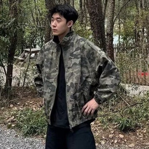 2025 เสื้อแจ็คเก็ตสั้นแบบสบายสำหรับผู้ชายและผู้หญิง สไตล์ย้อนยุคอเมริกัน ลายพราง บาง แห้งเร็ว - รูปที่ 2