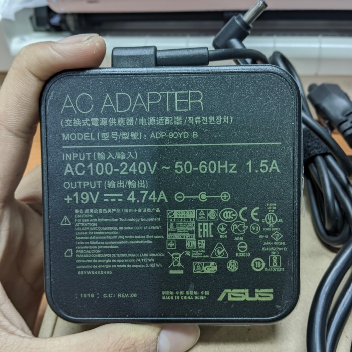 ต้นฉบับโมเดิร์น Msi อะแดปเตอร์/เครื่องชาร์จ 14 C5M C7M C11M C12M C13M B10MW 19V 4.74A 90W DC 4.5*3.0