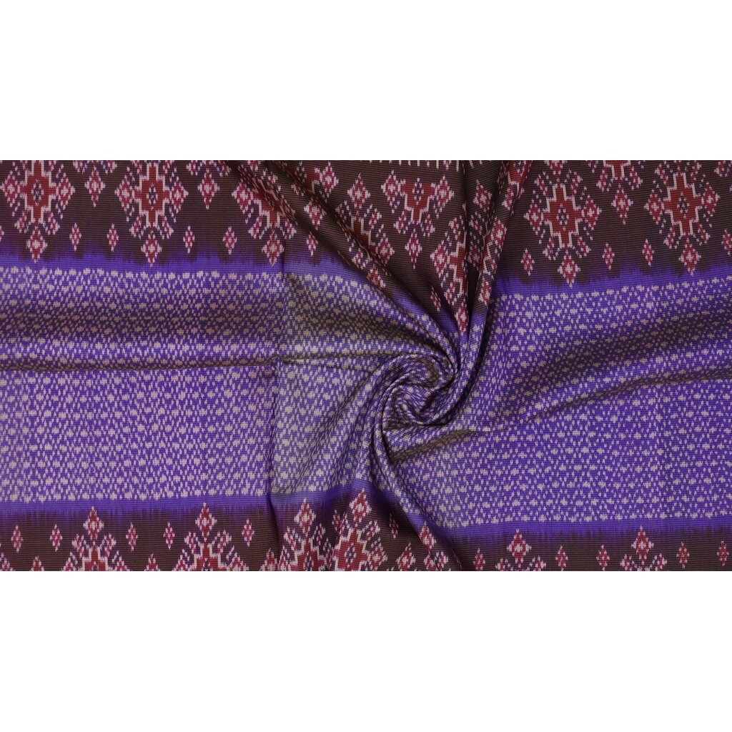 ซิ่น ผ้าไหมมัดหมี่ 3ตะกอ ขนาด 1x2เมตร ลายร่างแห สีม่วง รหัส R2Q-ME-066-1220670912