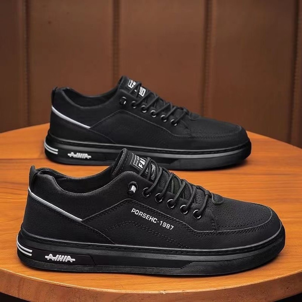 รองเท้าผ้าใบรองเท้าผู้ชาย 724604093944 1990 สีดํา 40 Shop LM Store