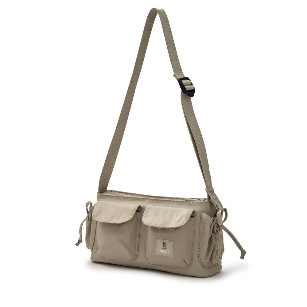 MLB กระเป๋าสะพายข้าง ยูนิเซ็กส์ Unisex Basic Gorpcore Pocket Crossbody Bag รุ่น 3ACRB035N 43SAS สีแซนด์