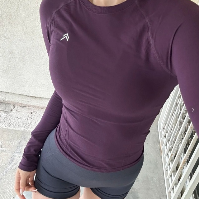 แขนยาวออกกำลังกายผู้หญิง Gymshark