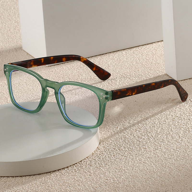Hs8813 1 ชิ้น PC Squared กรอบพร้อม Rivets สายตายาว Unisex ผู้ชายผู้หญิงแว่นตาอ่านหนังสือ