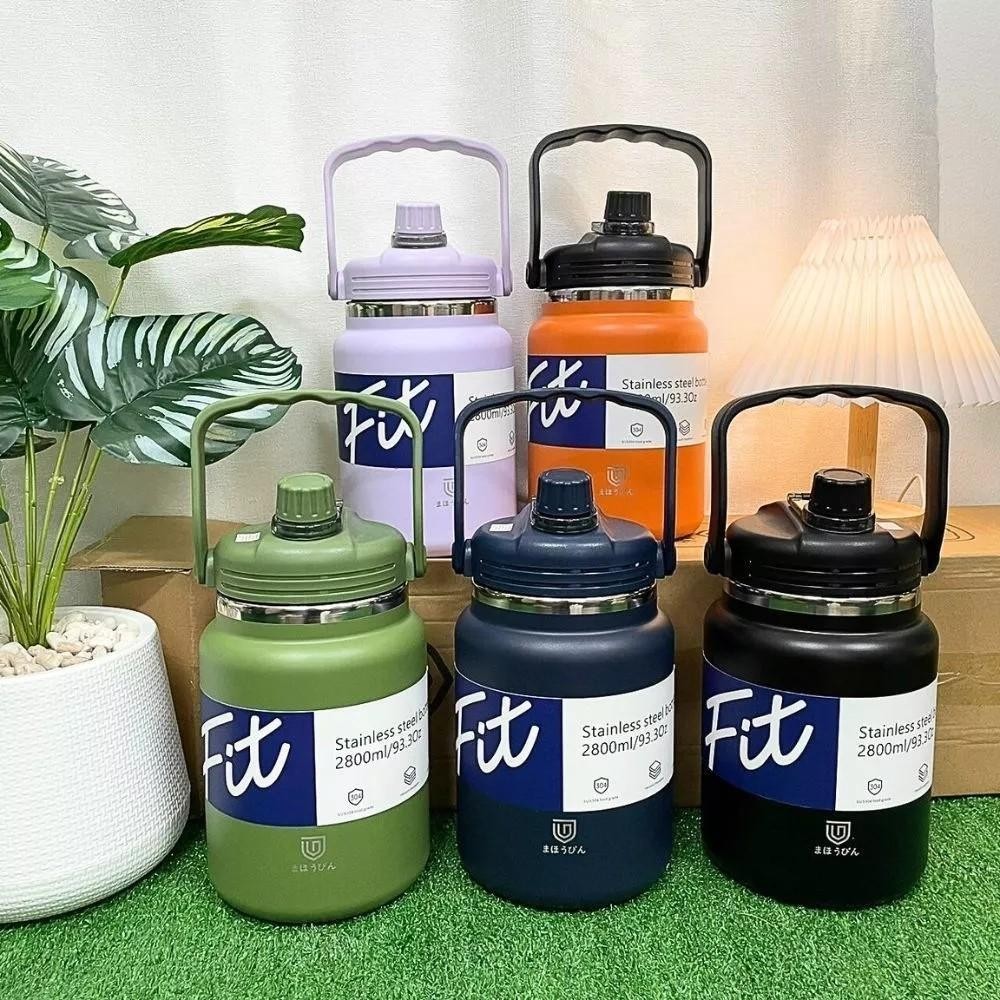 แก้วน้ำ เก็บอุณหภูมิ เก็บความเย็น ขนาด2800/4000ML แก้วอุณหภูมิความร้อน เย็นขนาดใหญ่ สแตนเลส304 พร้อมหูหิ้ว+หลอด ขวดน้ำ - รูปที่ 2