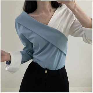 KOKO#เสื้อเชิ้ตคอวีครอสโอเวอร์สีดำและสีขาวอสมมาตรสำหรับผู้หญิง ปิดไหล่ ฟ้า เสื้อผ้าแฟชั่นสวยๆ เสื้อครอปแขนยาว#W483