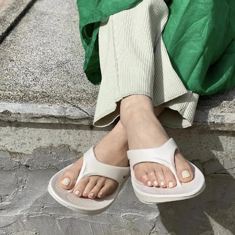 OOFOS รองเท้าแตะ Recovery Flip-Flops หนา Soled ผู้ชายผู้หญิงสบาย Decompression หลังจากกีฬาการแข่งขันรองเท้าแตะฤดูร้อน HF08 - รูปที่ 4