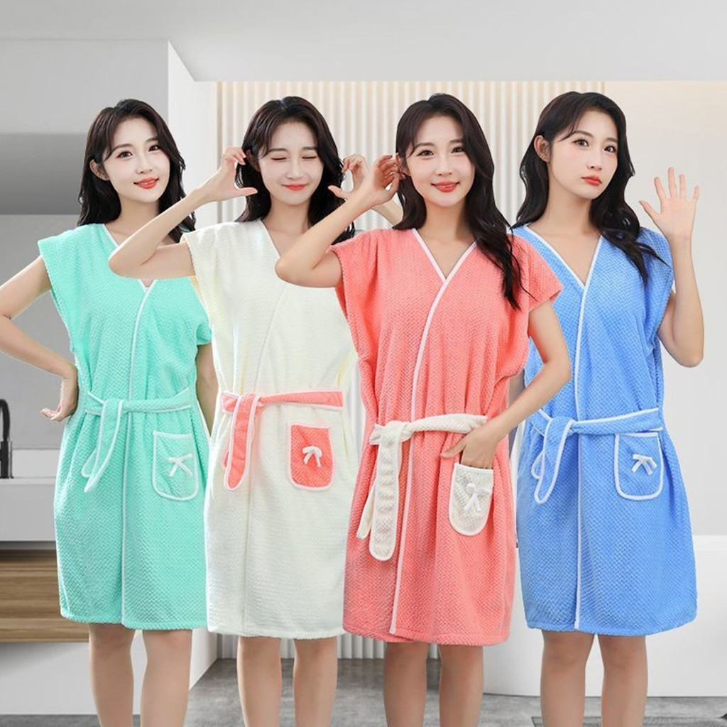 ผ้าเช็ดตัว 2 in 1 95*135cm เสื้อคลุมอาบน้ำ เป็นได้ทั้ง ผ้าเช็ดตัวและเสื้อคลุม วัสดุ: กำมะหยี่ปะการัง ไม่เป็นขุย รุ่น：Z7