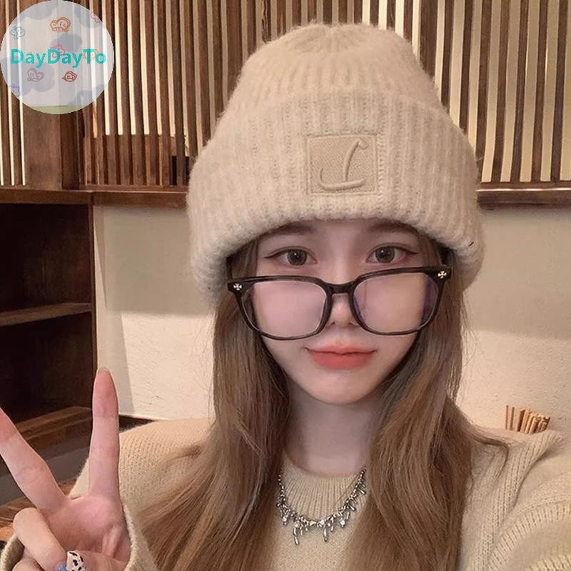 Daydayto แฟชั่นหมวกฤดูใบไม้ร่วงฤดูหนาว Beanies สีทึบอเนกประสงค์ทุกวัน Casual หมวกสําหรับสาวกลางแจ้งหมวกอบอุ่นของขวัญ TH