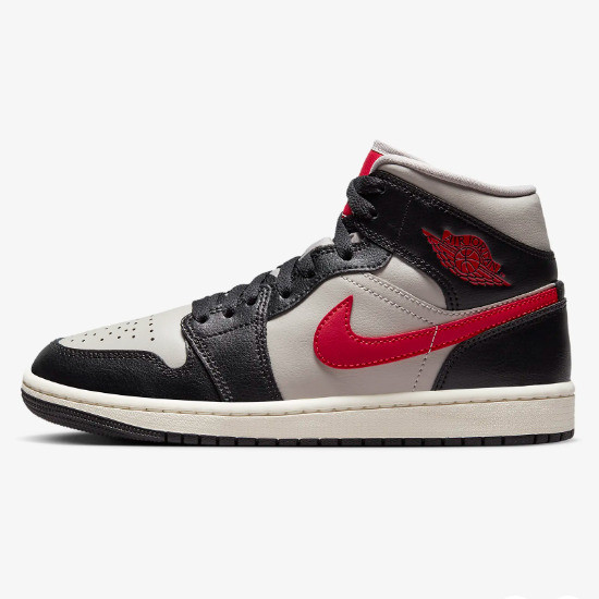 รองเท้า Nike Womens Air Jordan 1 Mid "Black/Gym Red" (BQ6472-060) นําเสนอ