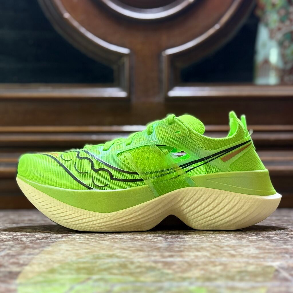 รองเท้าวิ่ง Saucony Endorphin Elite ‘Slime’ (M9US)