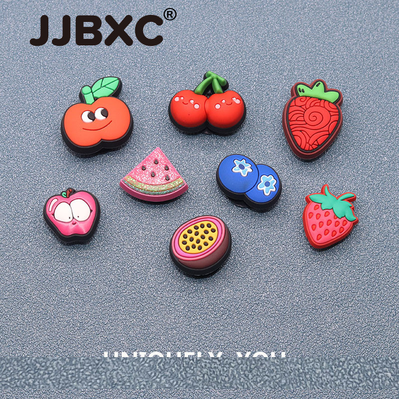 JJBXC ตัวติดรองเท้า charm สร้างสรรค์ประดับผลไม้ สตรอเบอร์รี่ แอปเปิ้ล เชอร์รี่ แตงโม และเสาวรส น่ารัก สำหรับตกแต่งรองเท้า อุปกรณ์ตกแต่งรองเท้า  ChatGPT dapat membuat kesalahan. Periksa info penting. Lihat Preferensi Cookie.