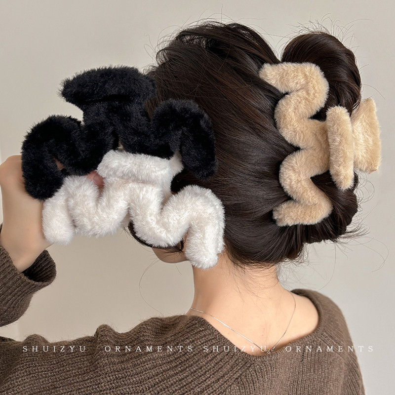 2024 ใหม่สไตล์เกาหลีสาวแฟชั่นตุ๊กตาหยักขนาดใหญ่ Grabber Hairpin Headwear
