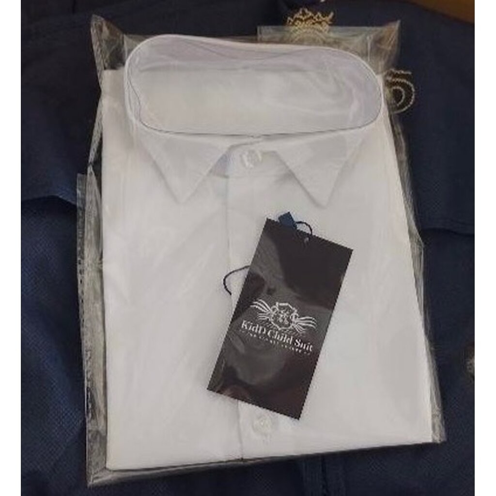 White Boy Shirt เสื้อเชิ้ตทักซิโด้เด็ก แขนยาวสีขาวแบบเรียบ เชิ้ตปกครึ่งหน้า ใส่กับสูททักซิโด้ เชิ้ตแ