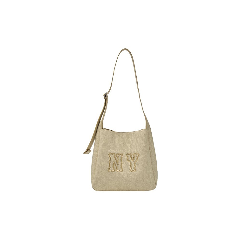 MLB กระเป๋าทรงบัคเก็ต ยูนิเซ็กส์ Denim Coopers Logo Bucket Bag รุ่น 3ABMBD15N 50CRD สีดาร์กครีม