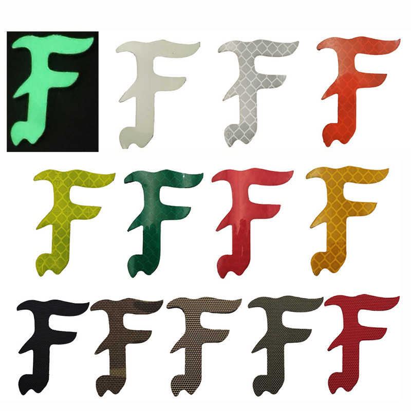 กระเป๋ากลางแจ้งอุปกรณ์เสริม 5X3.8 ซม. Frontline Observation FORWARD Letter F สะท้อนแสง Velcro Badge ที่ถอดออกได้ Armband DIY Patch สติกเกอร์เลเซอร์ตัด Night Identification Badge