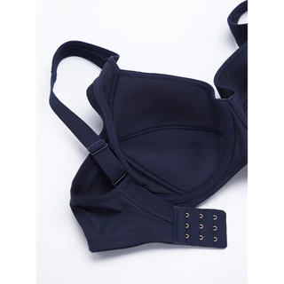 Sabina เสื้อชั้นใน มีโครง รุ่น Function Bra รหัส SBO1102BD สีน้ำเงินเข้ม