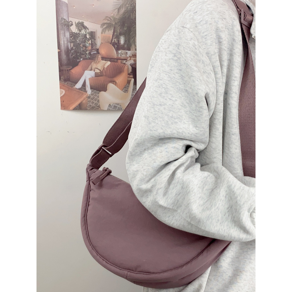 Dumpling Bag Female Crescent Bag Shoulder Bag Leisure Student Shoulder Bag Sports Fitness Lightweigh