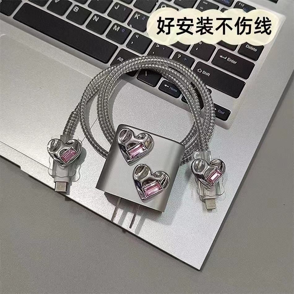 Love Heart Pattern Charger Protective Cover Cute Charger Protector Data Cable Protector Cover Charge