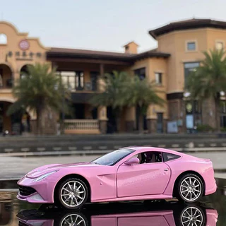 1/32 แบบจำลองรถสปอร์ตโลหะผสม มีดนตรีไฟ เฟอร์รารี่ Pink Ferrari F12 จำลอง ของเล่นสำหรับเด็กสะสมเป็นของขวัญ