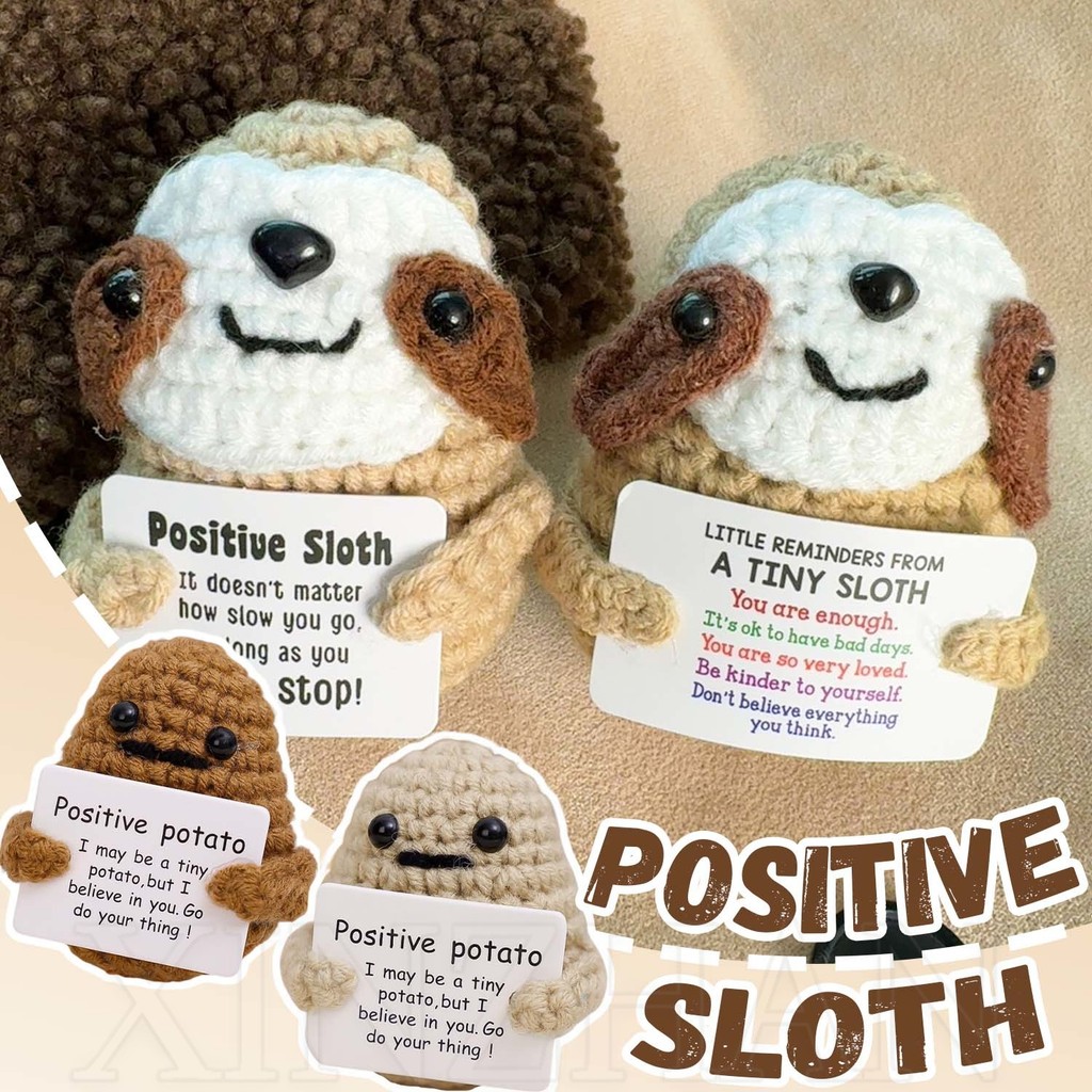 Positive Energy Sloth Jewelry - โครเชต์ตลกเดสก์ท็อปตกแต่ง - Pocket Mini Toy - ของขวัญสนับสนุนอารมณ์ - ตุ๊กตาถักแฮนด์เมดพร้อมการ์ด