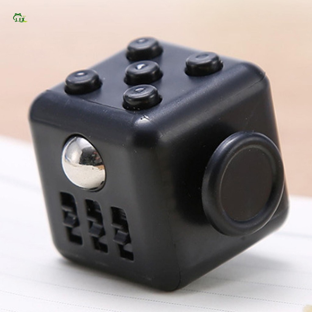 Cube Decompression Dice Toy การออกแบบมุมโค้งมนและไม่มีเสี้ยนลูกเต๋าสําหรับการฝึกอบรมความสามารถในมือและความรู้ความเข้าใจ