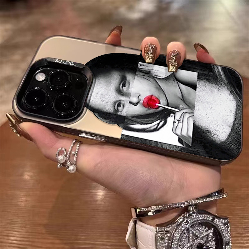 ❤️จัดส่งทันที❤️เคสไอโฟน11 12 13 14 15 16 17 Pro Max Mona Lisa eating lollipop luxury Case For iPhone 16PM,15PM,XS,7+8P