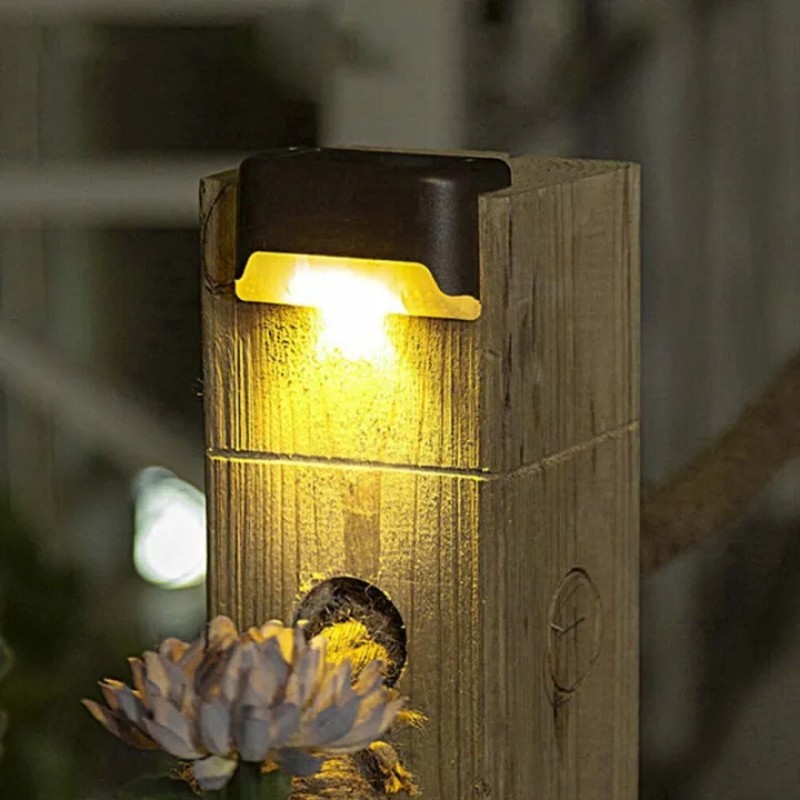 โคมไฟโซล่าเซลล์ ติดรั้ว ติดบันไดหน้าบ้าน ไฟเหลือง เพิ่มความสวยงาม กันฝน ไฟติดบันได Solar light - รูปที่ 6