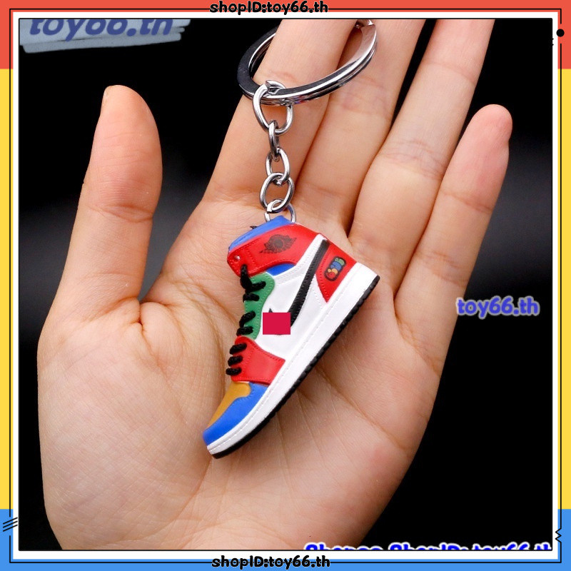 พวงกุญแจ NBA บาสเก็ตบอล พวงกุญแจรถยนต์ จี้รูปรองเท้า