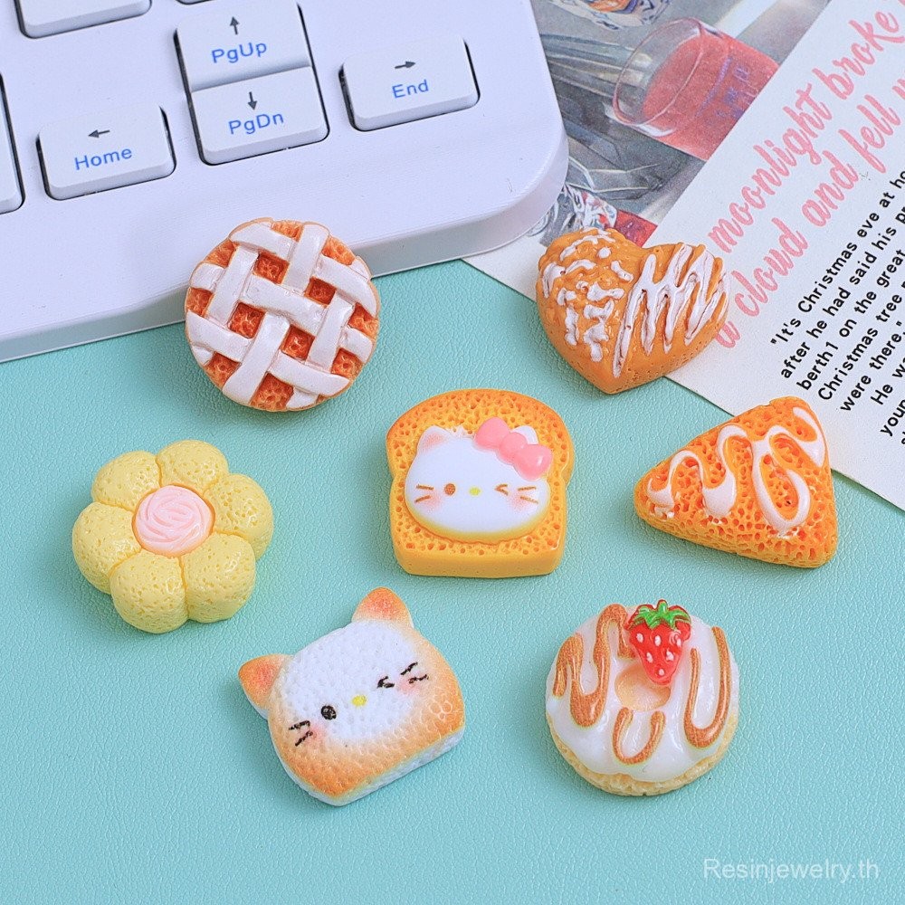 ขนมปังแมวน่ารัก การ์ตูนอาหาร เล่น DIY อุปกรณ์เรซิน รองเท้ารู หัวเข็มขัด วัสดุชุดขายส่ง