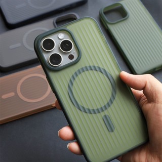 【2 in 1/Matte acrylic hard case/Green】เคส compatible for iPhone 12 13 14 15 16 pro max case