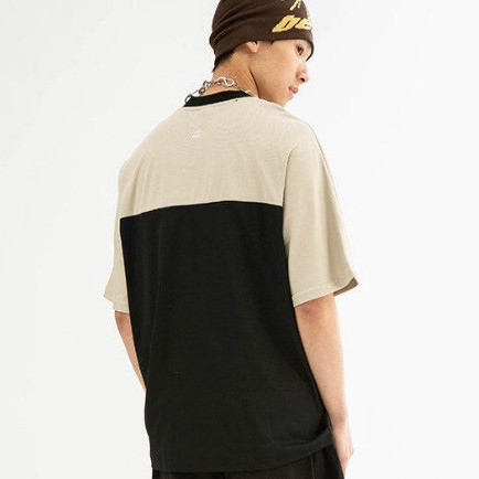 CLIFF เสื้อยืดแขนสั้น คอวี สไตล์สปอร์ต สไตล์อเมริกันวินเทจ แฟชั่นแมทช์ง่าย - รูปที่ 5