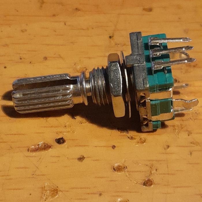 Part Rotary Encoder EC11 EC 11 Digital Potentio 5 พินหยักจับอุปกรณ์ไฟฟ้า