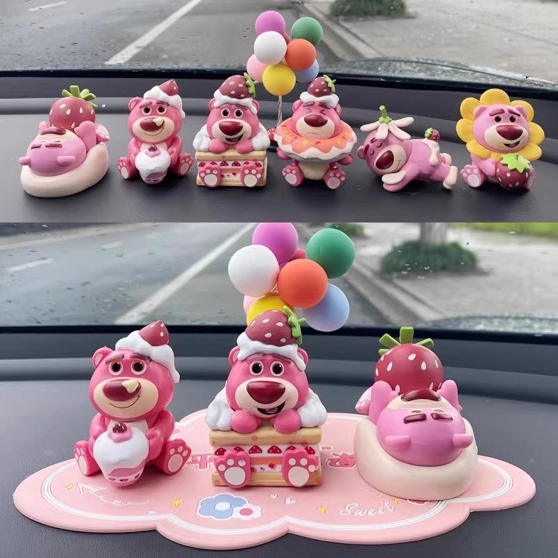 รถตุ๊กตาขนมพรรคก้นหมีสตรอเบอร์รี่หมีอุปกรณ์ตกแต่งรถยนต์คอนโซลกลางเครื่องประดับ