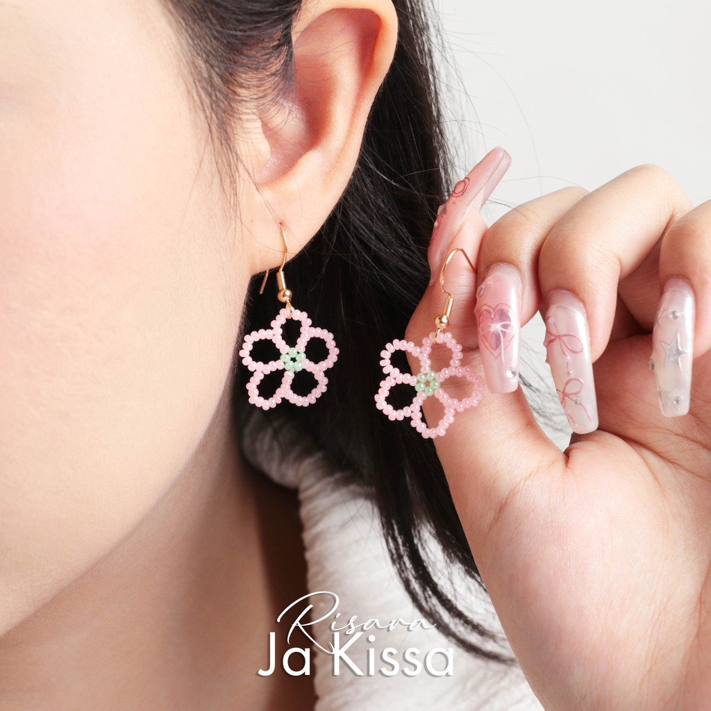 Risara Ja Kissa (FlowerEarrings) ต่างหูลูกปัดลายดอกไม้ Handmade D.I.Y รุ่น EBF002