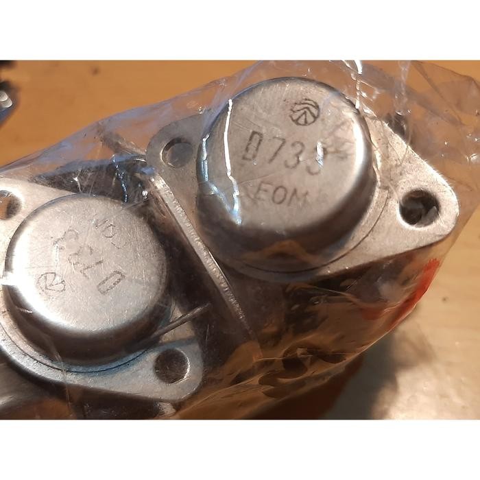 ส่วนทรานซิสเตอร์ 2SD733 2SD 733 D733 D 733 SD733 733 Sanyo NOS อุปกรณ์ไฟฟ้า