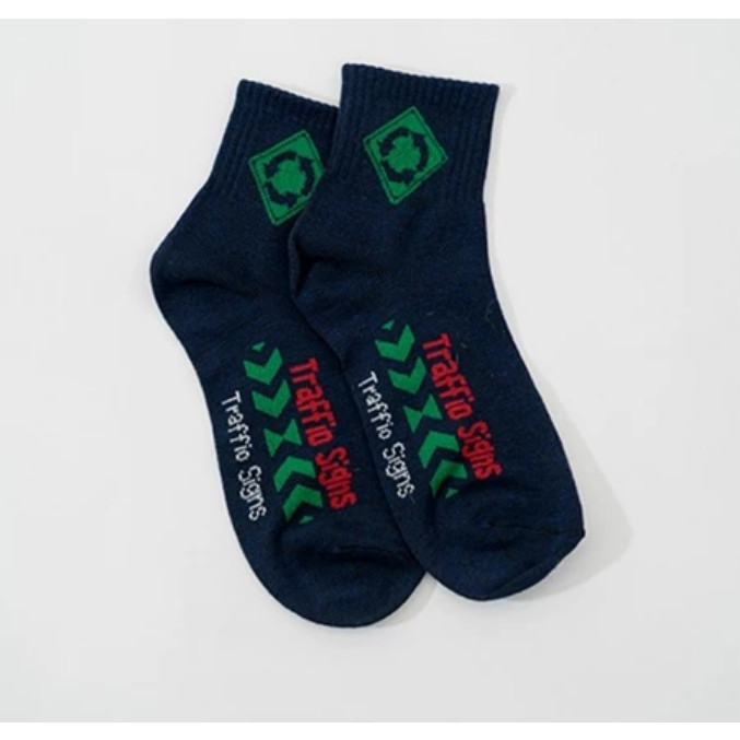 ป้องกันแบคทีเรียสี่ฤดูกาลฝ้ายถุงเท้ากลางกระบอกดูดซับเหงื่อดับกลิ่นกีฬาฤดูใบไม้ผลิถุงเท้าผ้าฝ้ายสีธรรมดาสำหรับฤดูใบไม้ร่ว